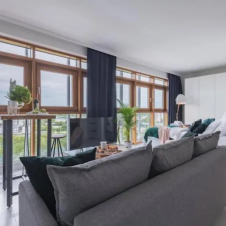 Urban - Great Location - Center - Slominskiego Apartment